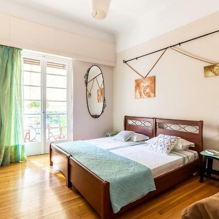 Beautiful Appartment Under Akropolis! Atenas Exterior foto