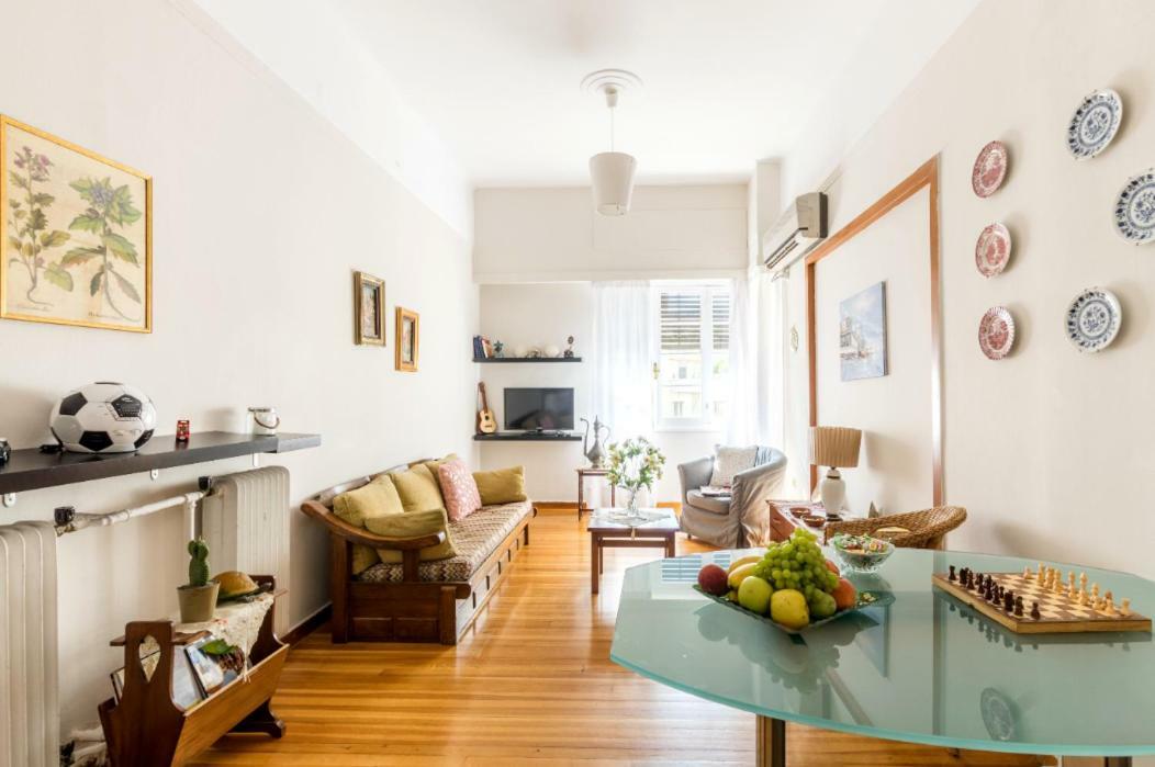 Beautiful Appartment Under Akropolis! Atenas Exterior foto