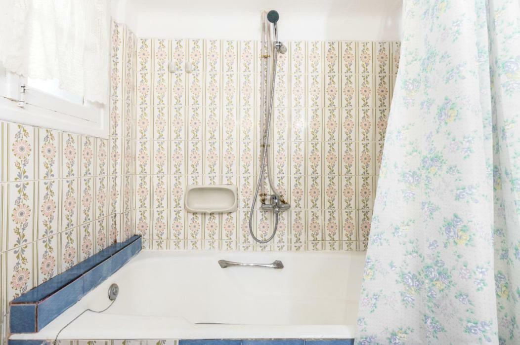 Beautiful Appartment Under Akropolis! Atenas Exterior foto